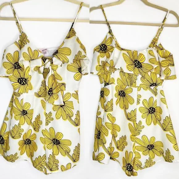 Nasty Gal Sleeveless Yellow Floral Daisy Print Ruffle Tie Front Romper Small - Picture 3 of 15